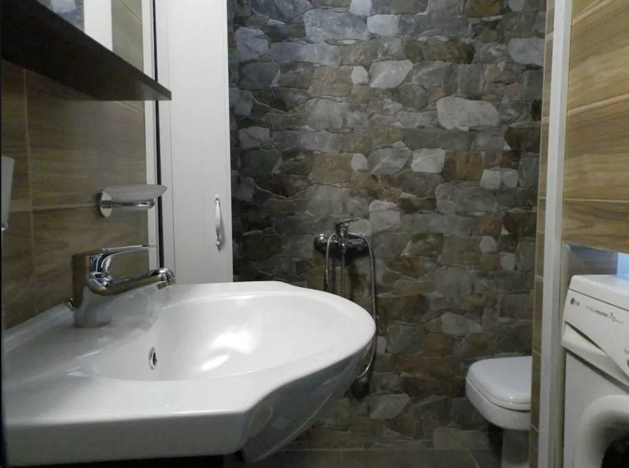 Agora Apartment First Floor Kissamos Exterior photo